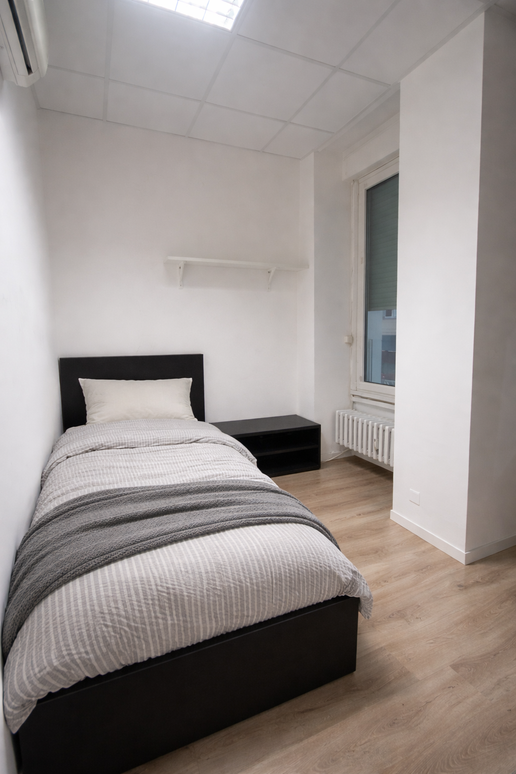 SAN GOTTARDO 39 P1 C5 (CAMERA ATTREZZATA) - immagine 3