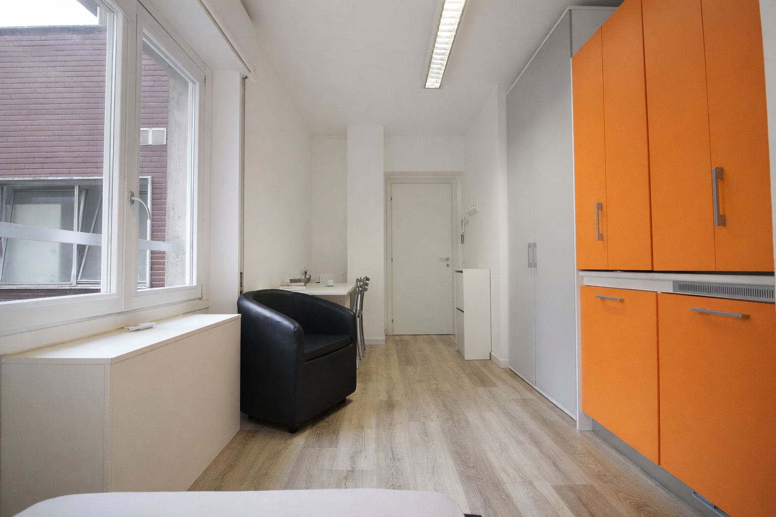 SAN GOTTARDO 39 P1 C2 (CAMERA ATTREZZATA) - immagine 3